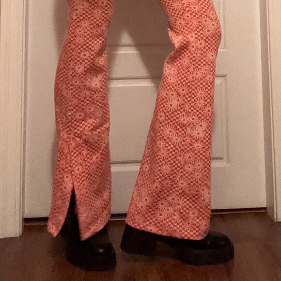 Flare Pink Floral Pants - Picture 2 of 8